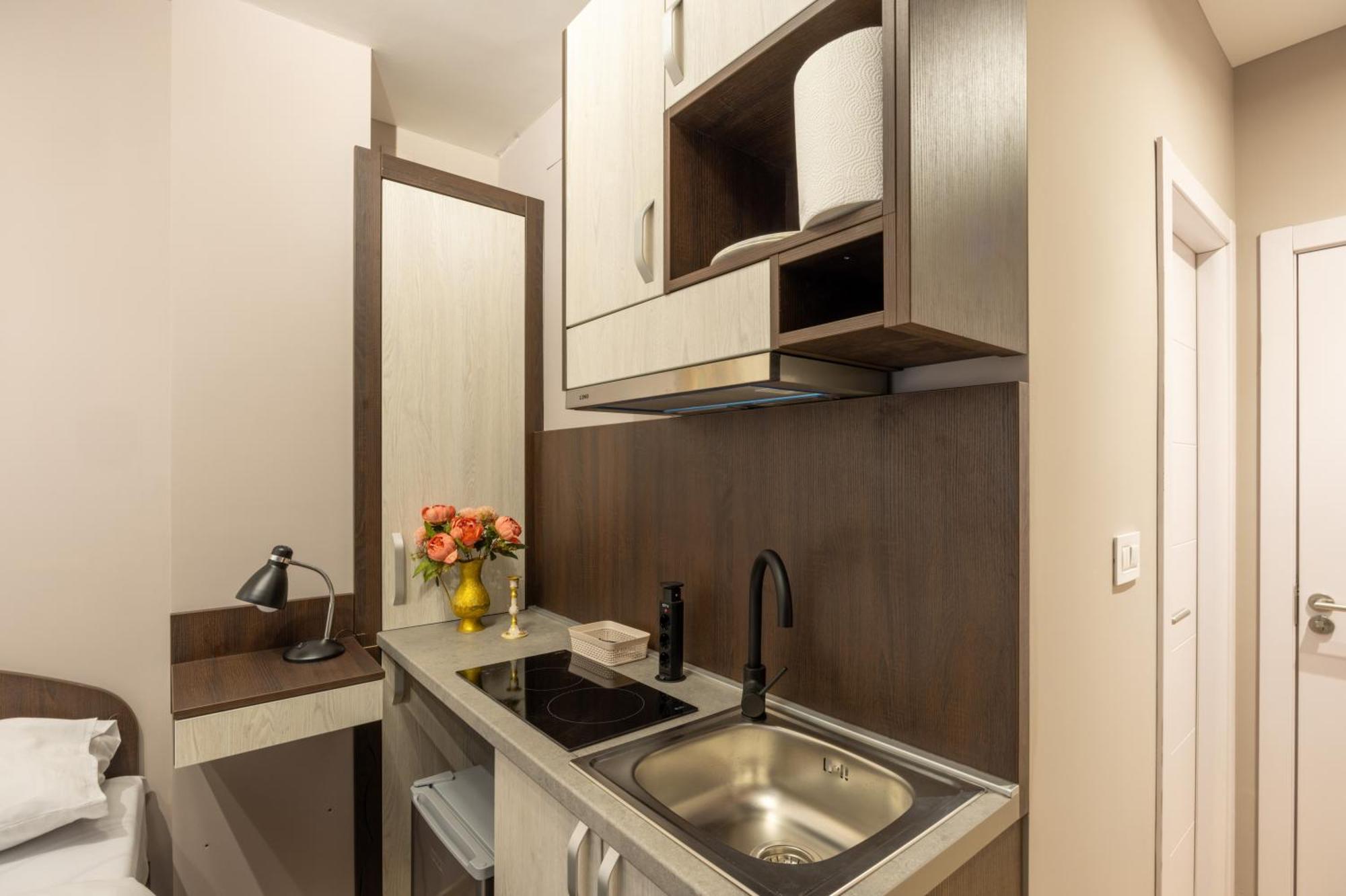 Center Prestige Apartments Belgrado Esterno foto